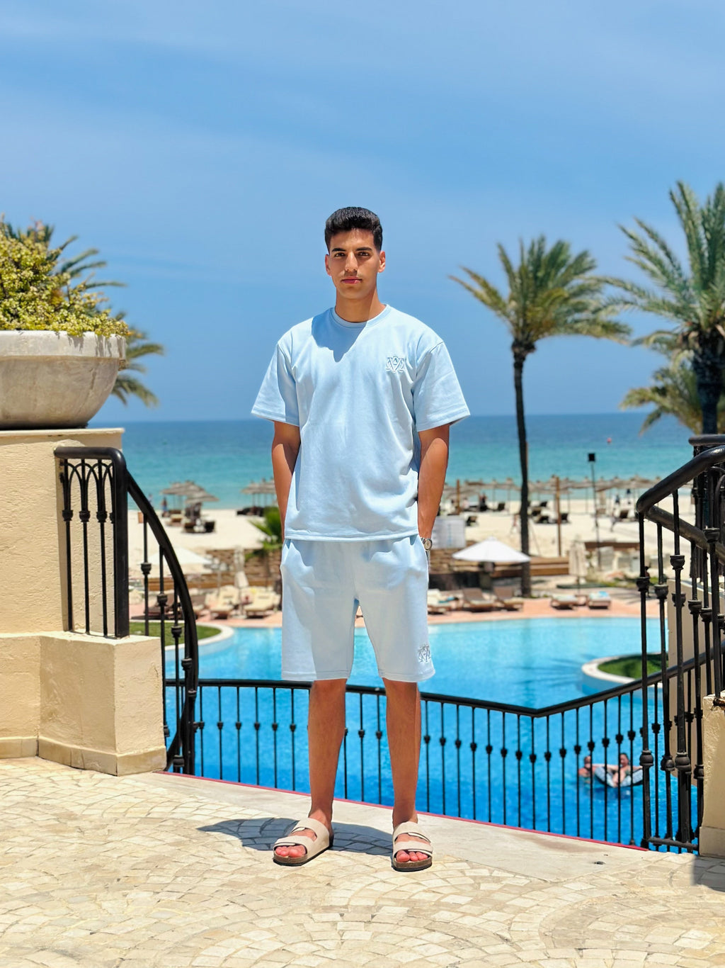 Ensemble Semi-Oversize ICE BLUE