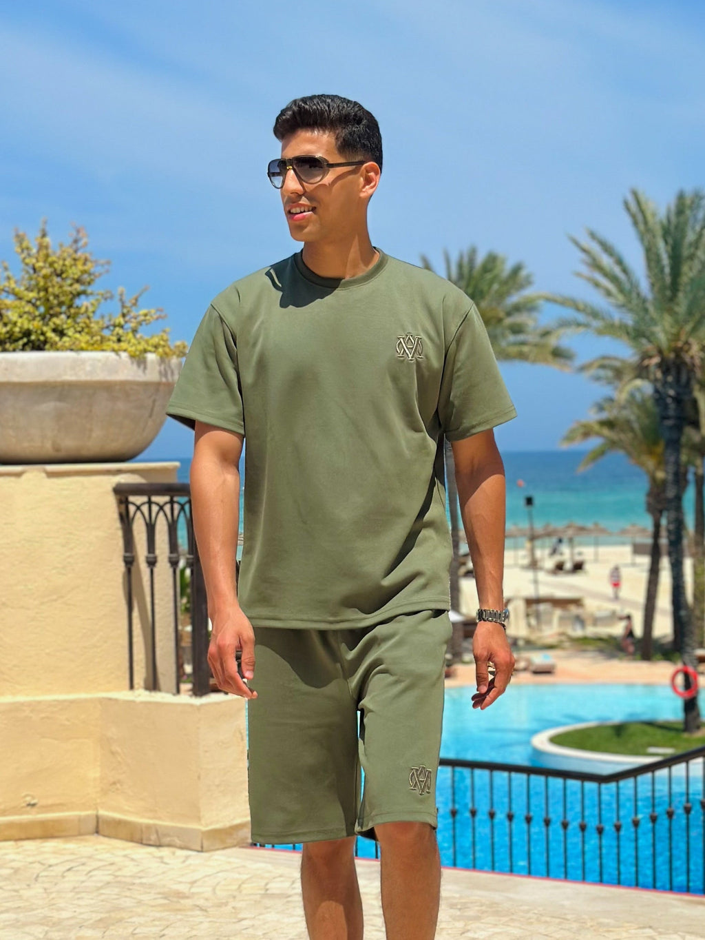 Ensemble Semi-Oversize GREEN OLIVE